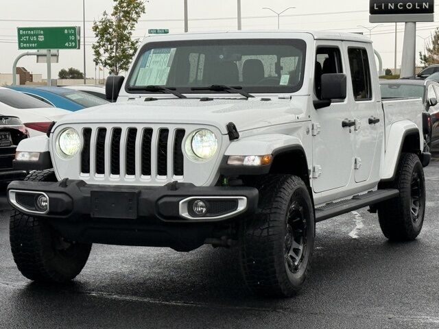 2022 Jeep Gladiator