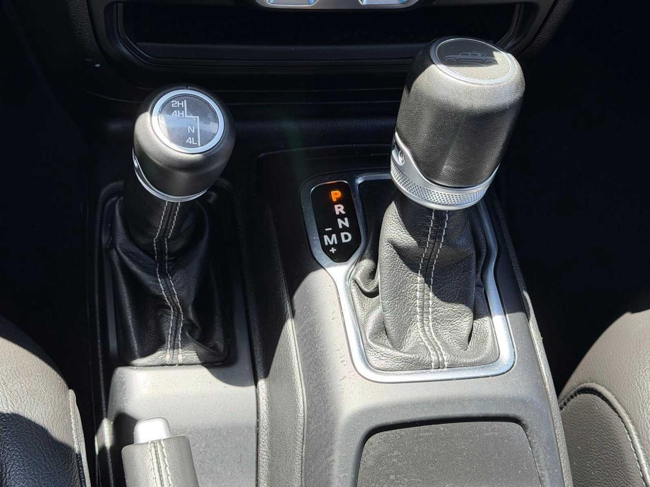 2022 Jeep Gladiator Overland Irving TX