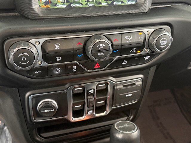 2022 Jeep Gladiator Overland New Braunfels TX