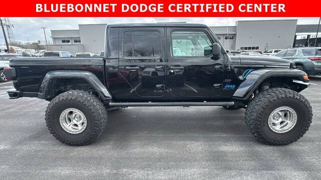 2022 Jeep Gladiator Overland New Braunfels TX