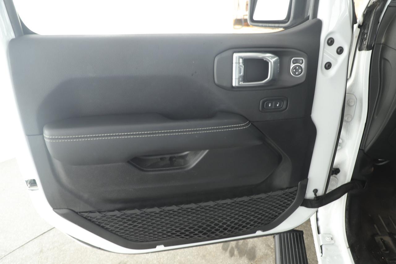 2022 Jeep Gladiator Overland New Braunfels TX