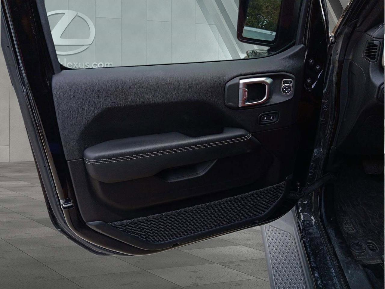 2022 Jeep Gladiator Overland San Antonio TX