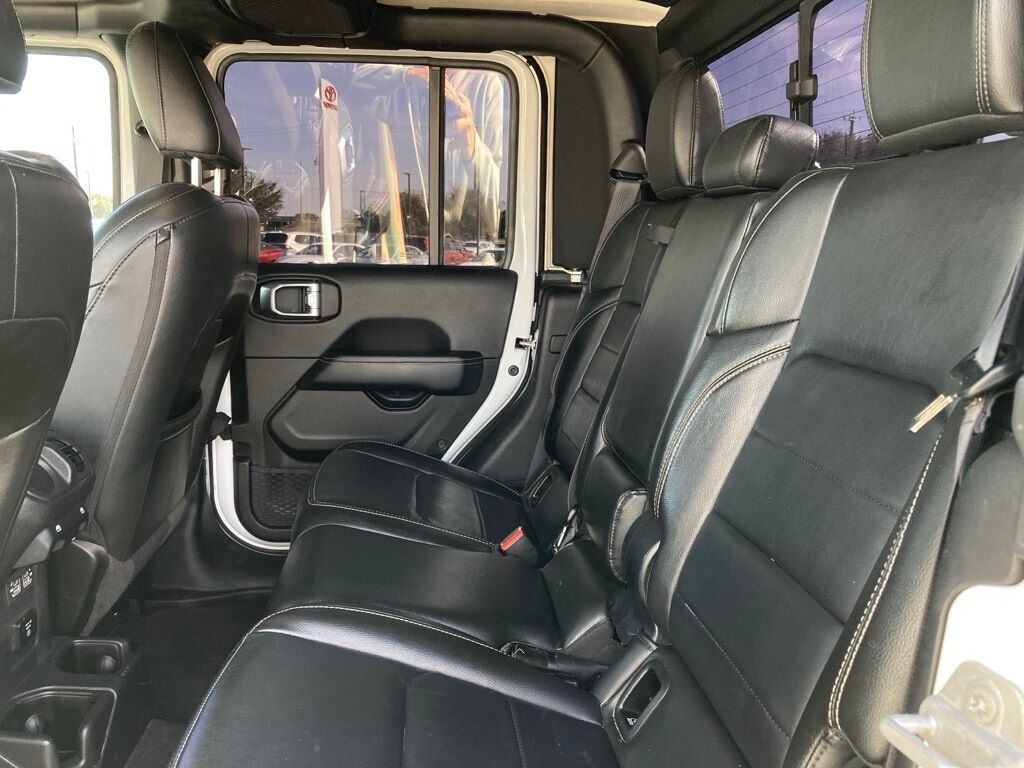 2022 Jeep Gladiator Overland San Antonio TX
