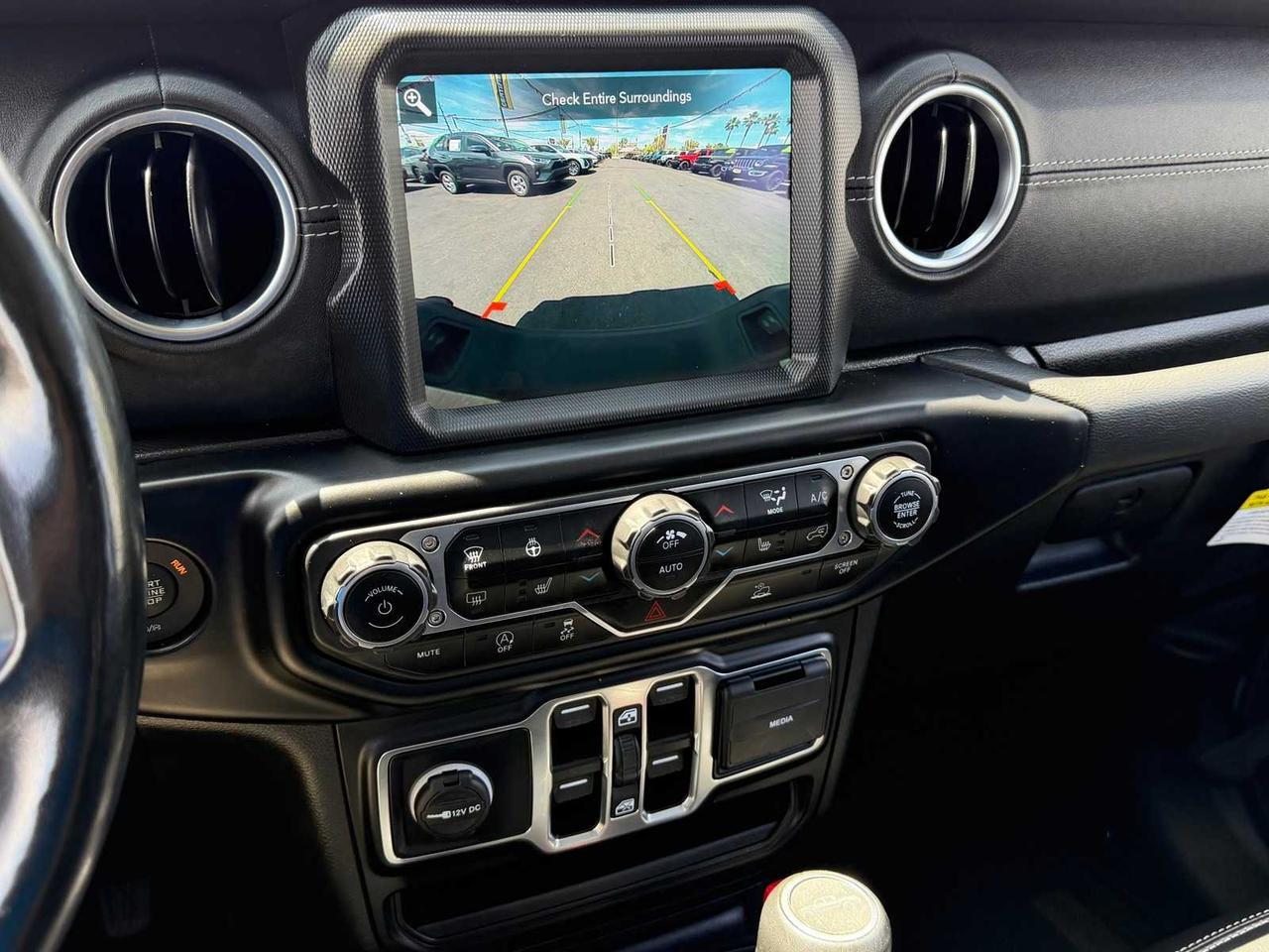 2022 Jeep Gladiator Overland Irving TX