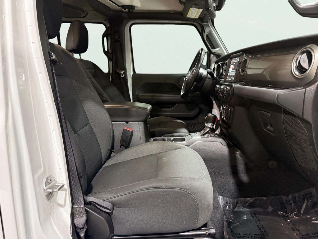 2022 Jeep Gladiator Overland w/Cold Weather &amp; Tow Pkg San Clemente CA