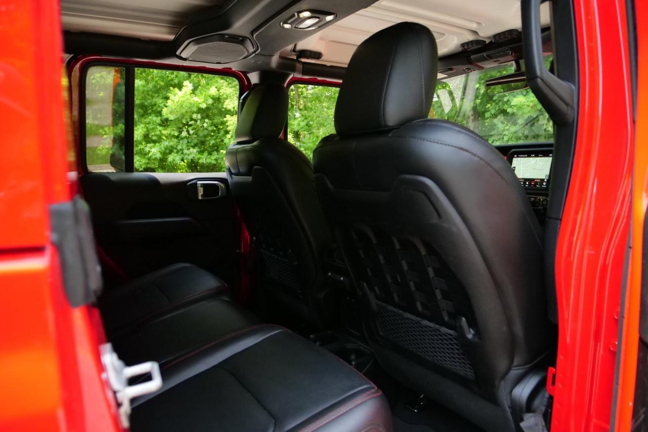 2022 Jeep Gladiator Rubicon 4X4 / Cold Weather Group / Leather Seats! Lincolnton NC