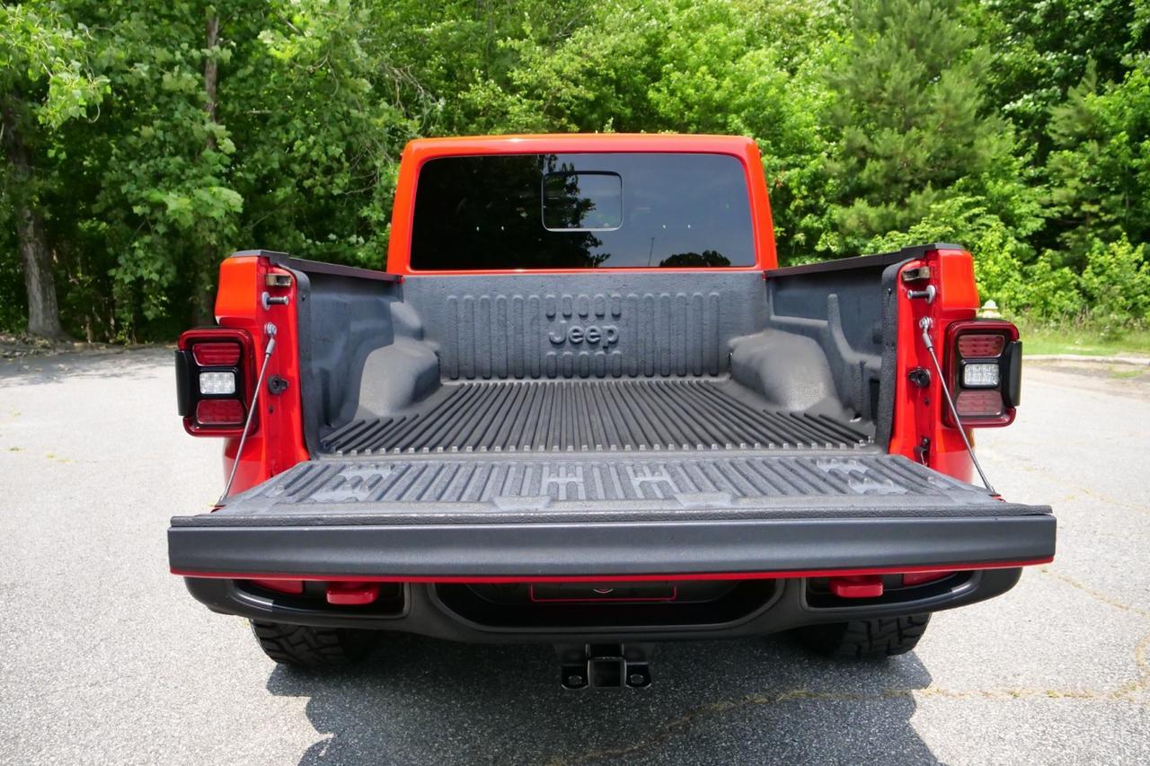 2022 Jeep Gladiator Rubicon 4X4 / Cold Weather Group / Leather Seats! Lincolnton NC