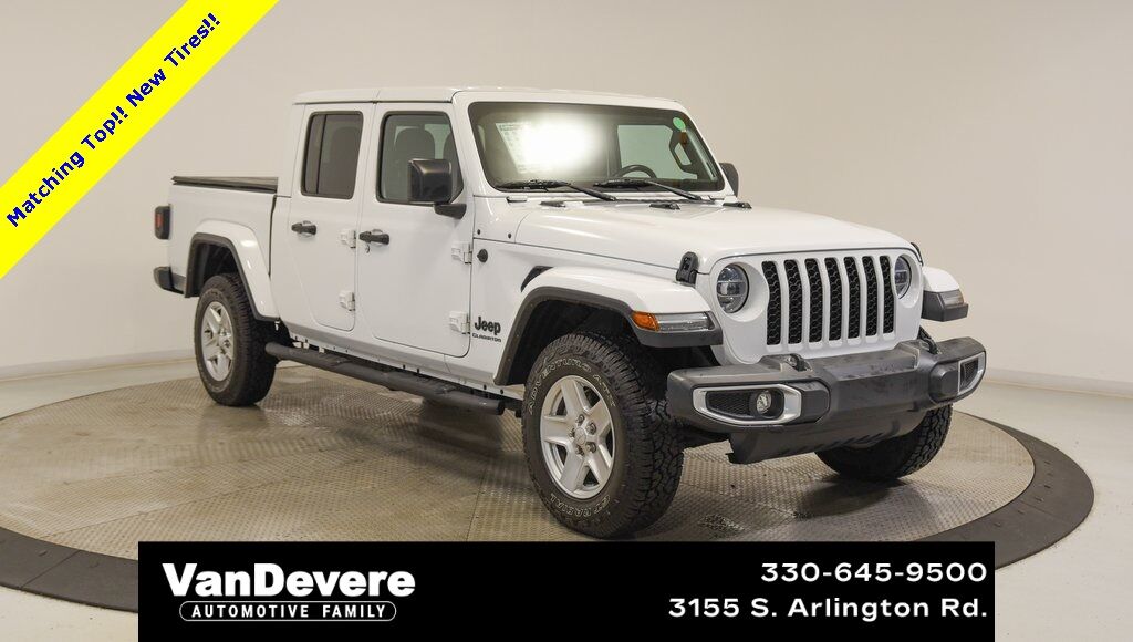 2022 Jeep Gladiator Sport Akron OH