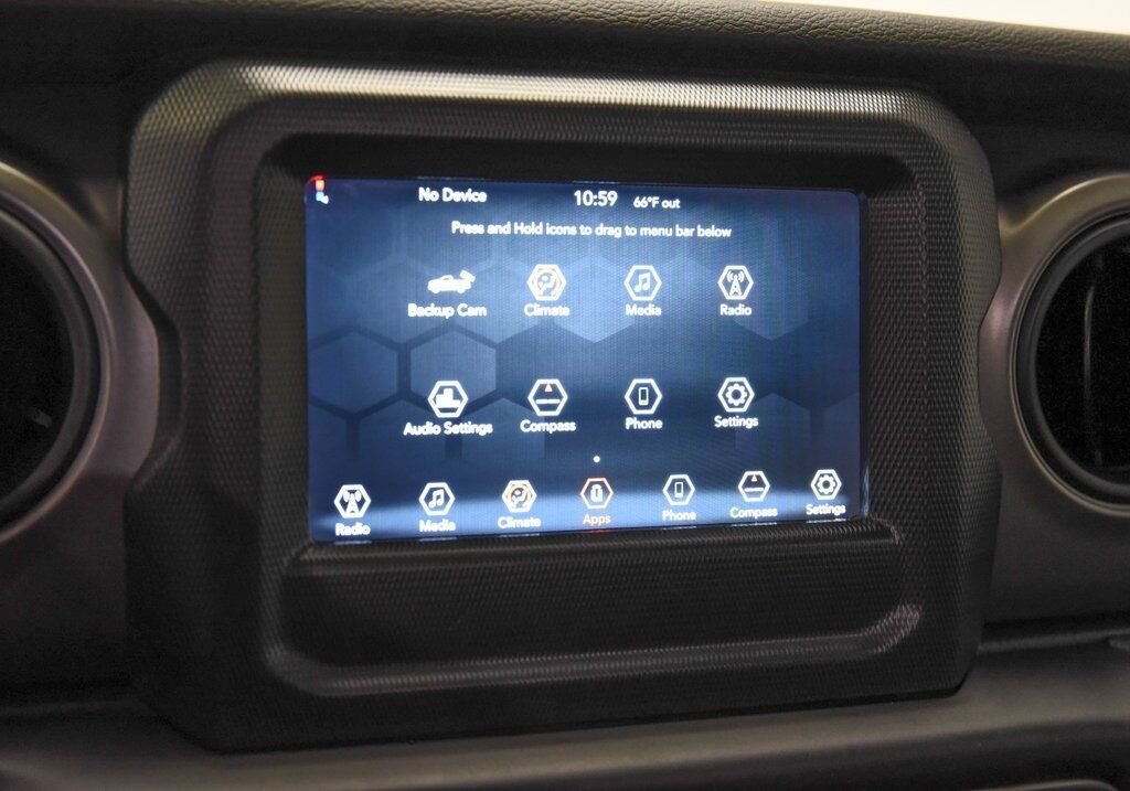 2022 Jeep Gladiator Sport Akron OH