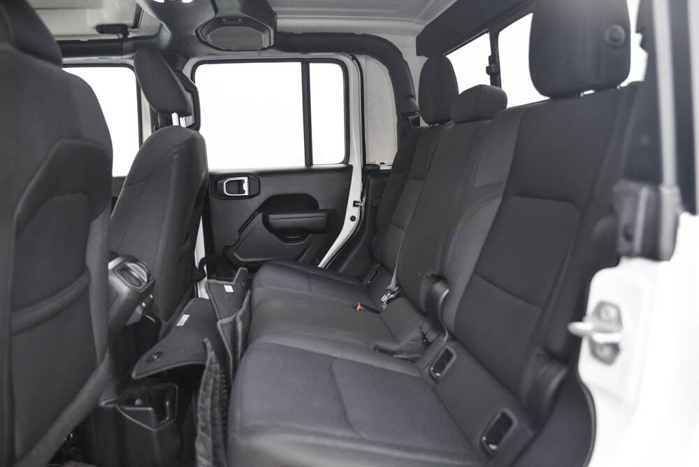 2022 Jeep Gladiator Sport Akron OH
