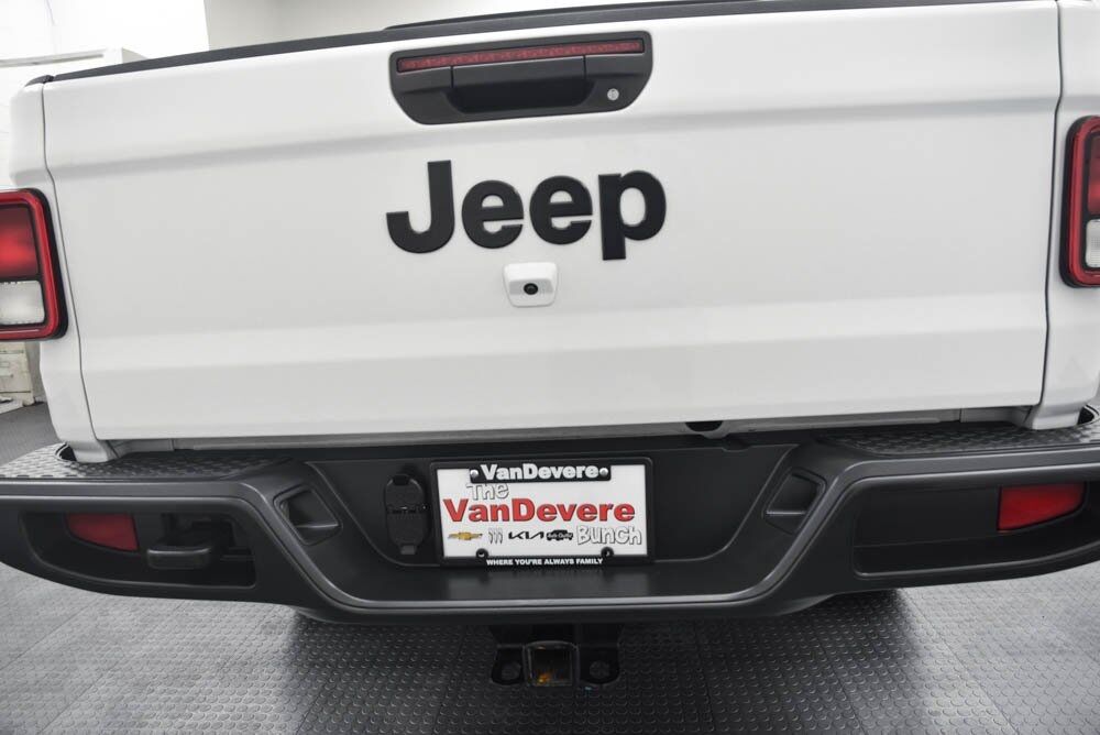 2022 Jeep Gladiator Sport Akron OH
