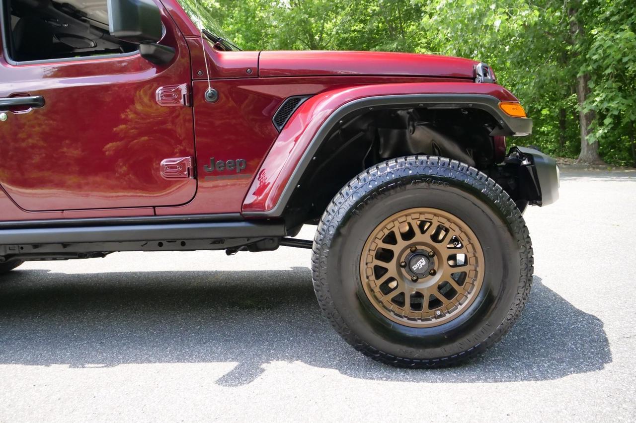 2022 Jeep Gladiator Sport S 4X4 / Diesel / Popular Equipment Package! Lincolnton NC