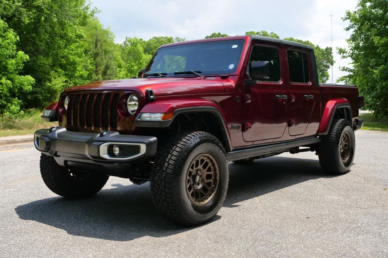2022 Jeep Gladiator Sport S 4X4 / Diesel / Popular Equipment Package! Lincolnton NC