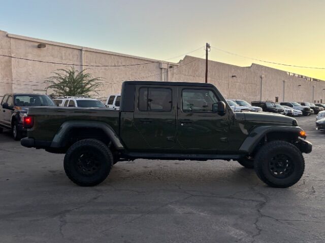 2022 Jeep Gladiator Sport S 4x4