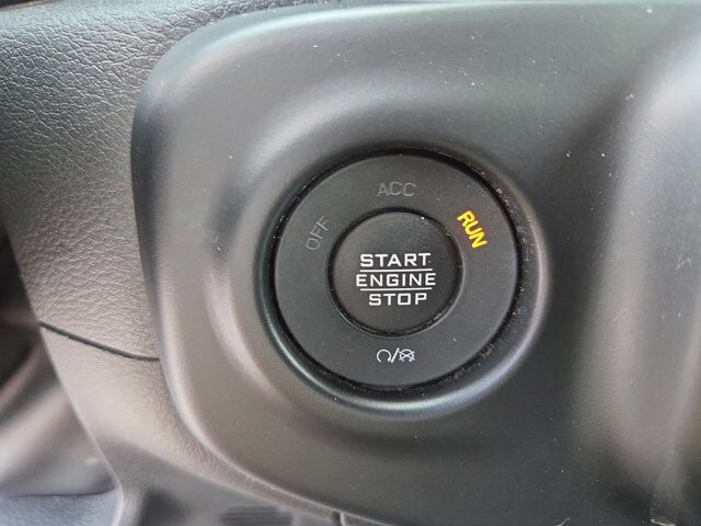 2022 Jeep Gladiator Sport S HAMBURG PA