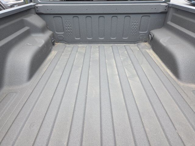 2022 Jeep Gladiator Sport S HAMBURG PA
