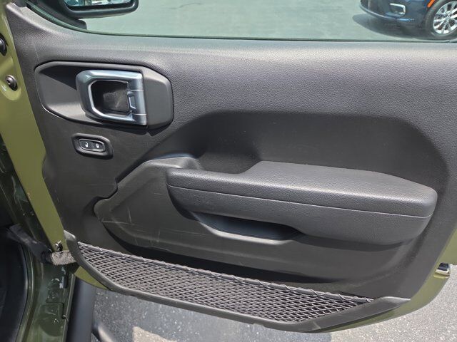 2022 Jeep Gladiator Sport S HAMBURG PA