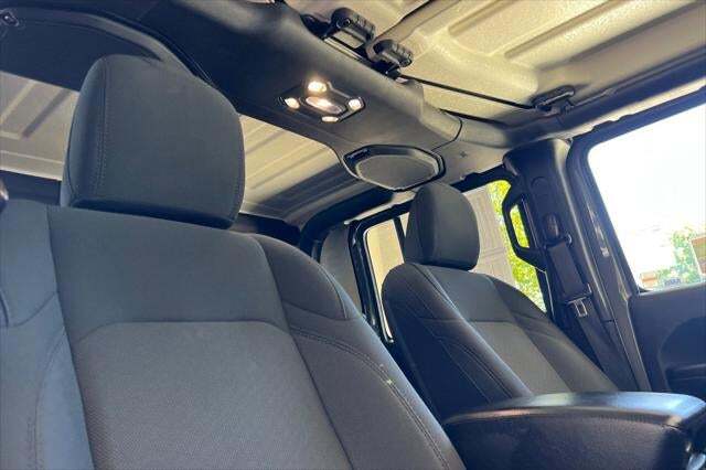 2022 Jeep Gladiator Sport S Roseville CA