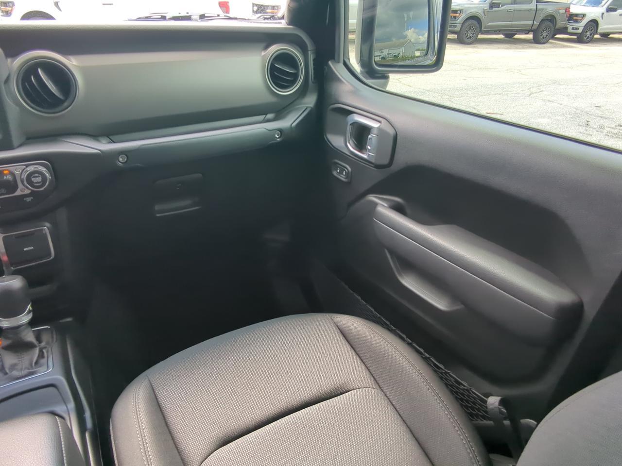 2022 Jeep Gladiator Sport S Winder GA