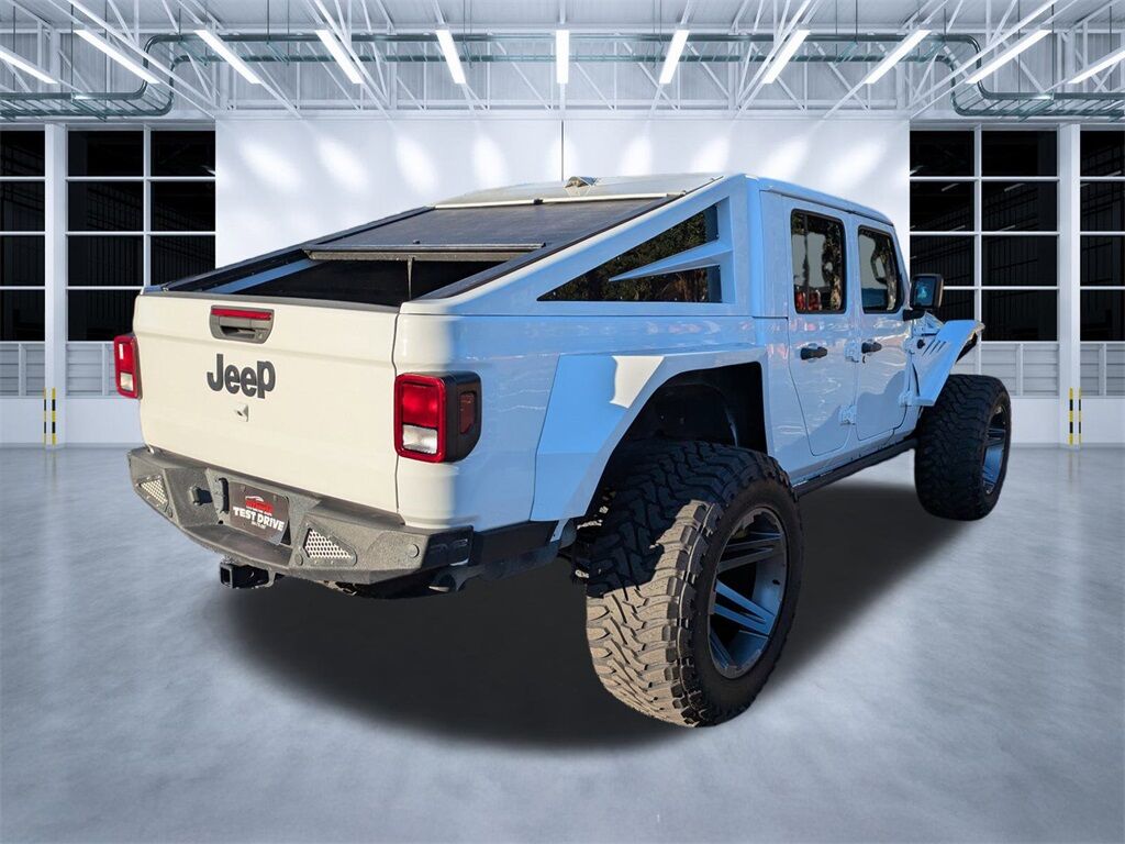 2022 Jeep Gladiator Sport