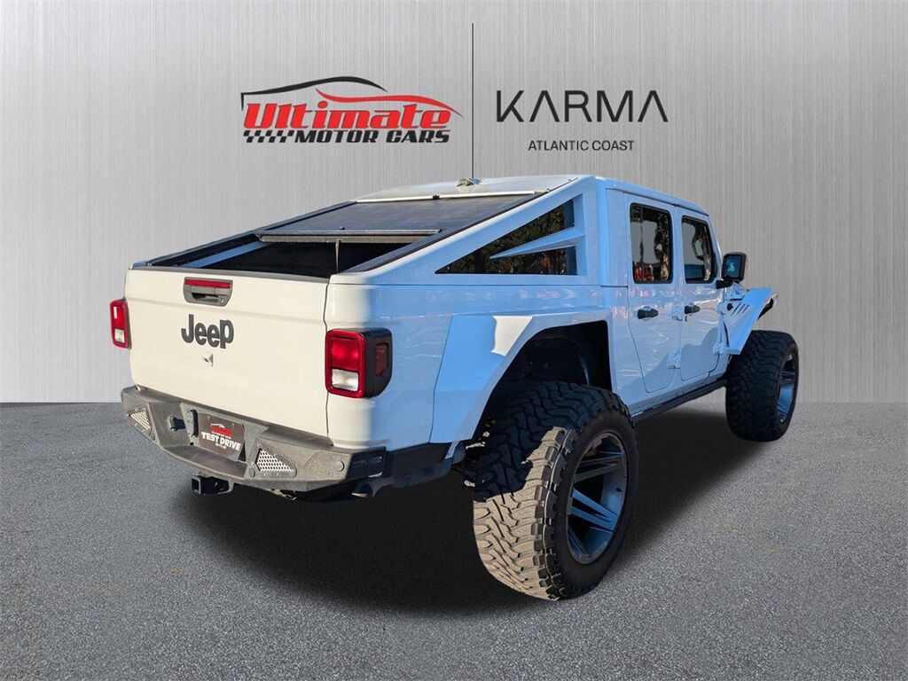 2022 Jeep Gladiator Sport