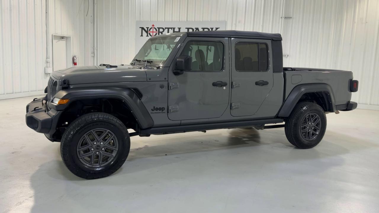 2022 Jeep Gladiator Sport San Antonio TX