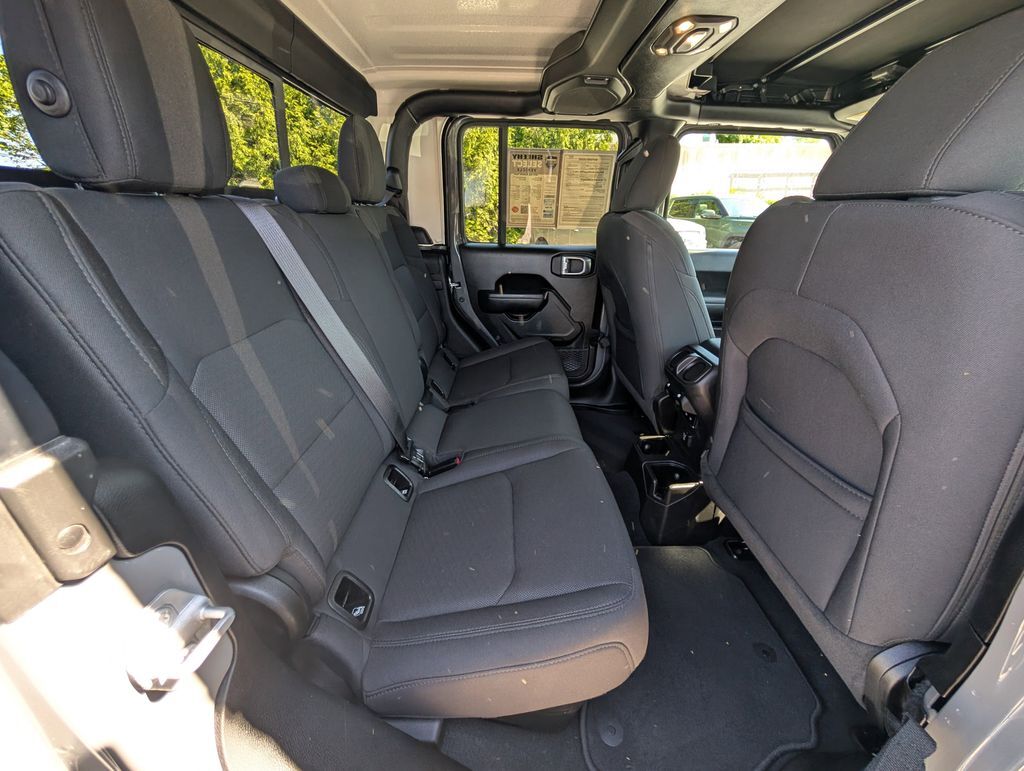 2022 Jeep Gladiator Sport Cockeysville MD
