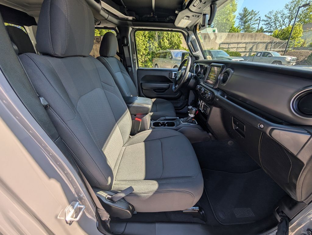 2022 Jeep Gladiator Sport Cockeysville MD