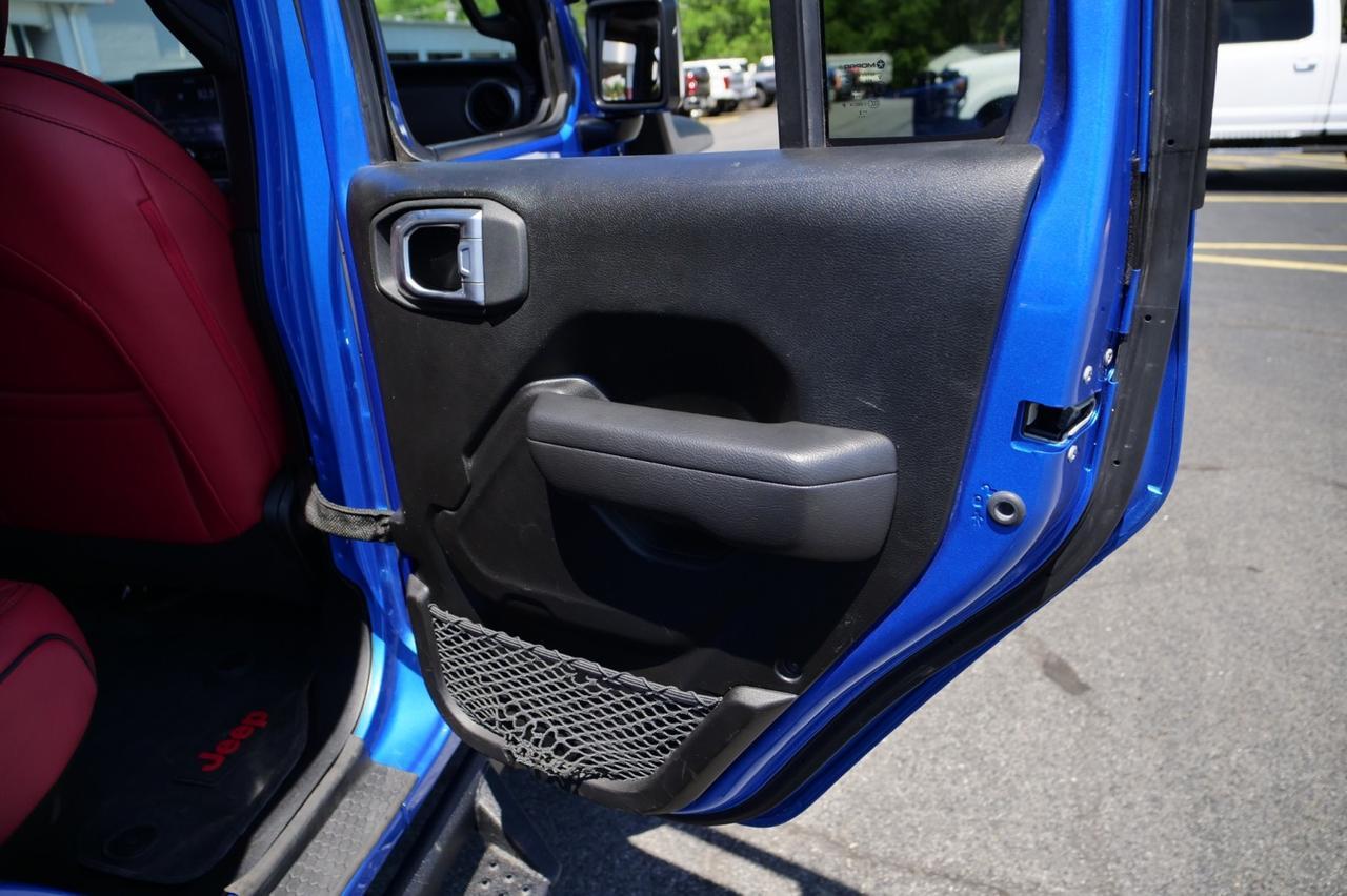 2022 Jeep Gladiator Willys 4X4 / UPGRADES / Hydro Blue / Heated Seats! Lincolnton NC