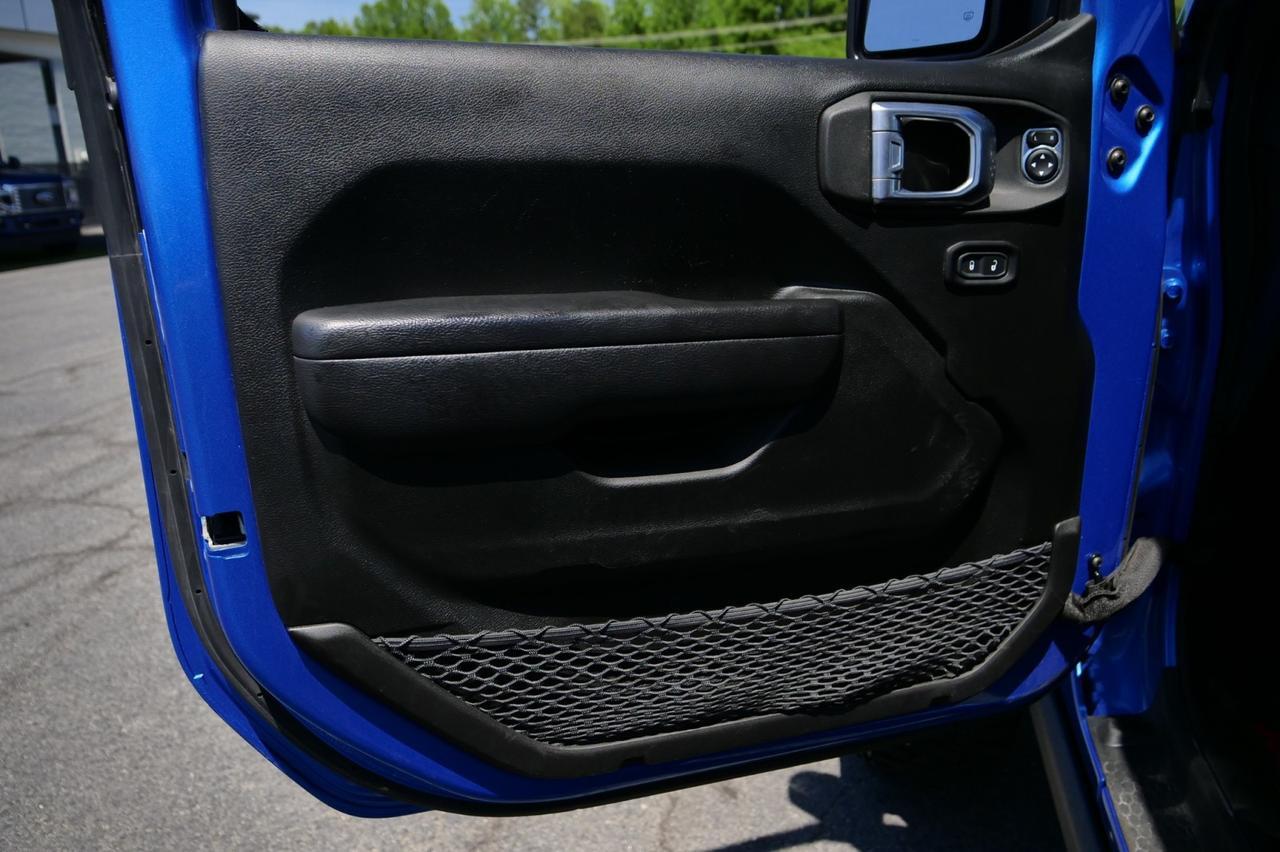 2022 Jeep Gladiator Willys 4X4 / UPGRADES / Hydro Blue / Heated Seats! Lincolnton NC
