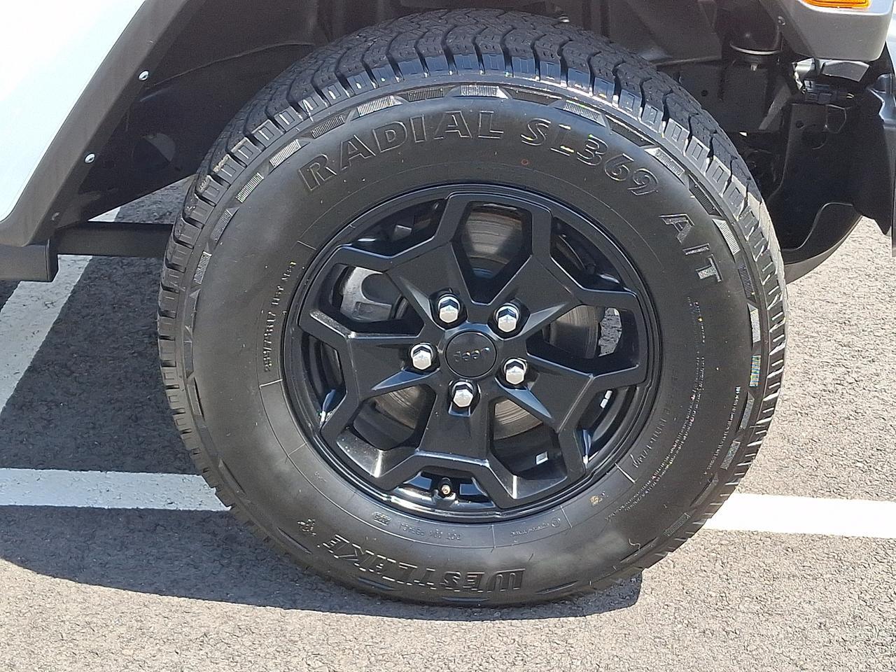 2022 Jeep Gladiator Willys 4x4 Vineland NJ