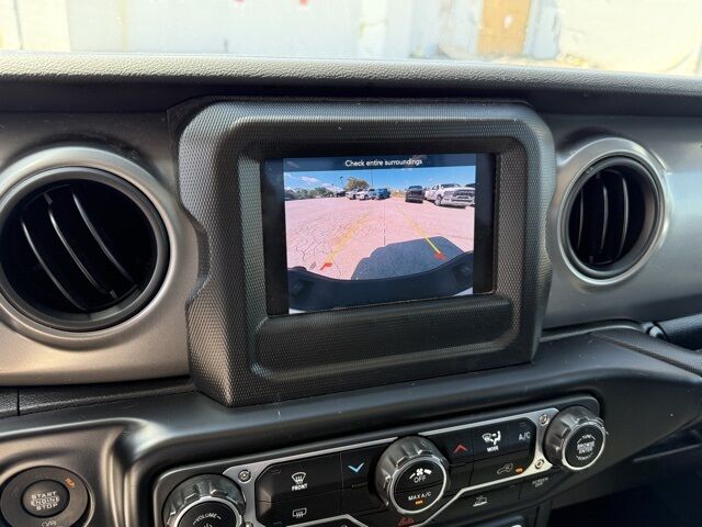 2022 Jeep Gladiator Willys Crestwood KY
