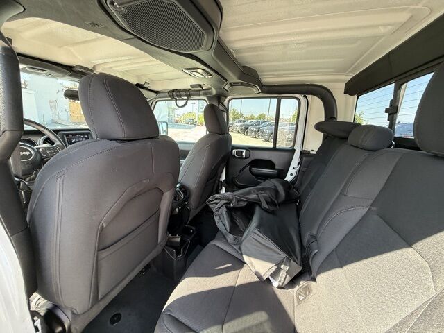 2022 Jeep Gladiator Willys Crestwood KY