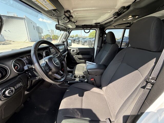 2022 Jeep Gladiator Willys Crestwood KY