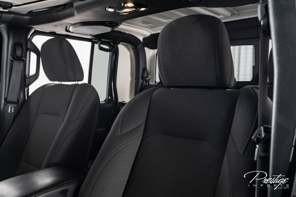 2022 Jeep Gladiator Willys North Miami Beach FL