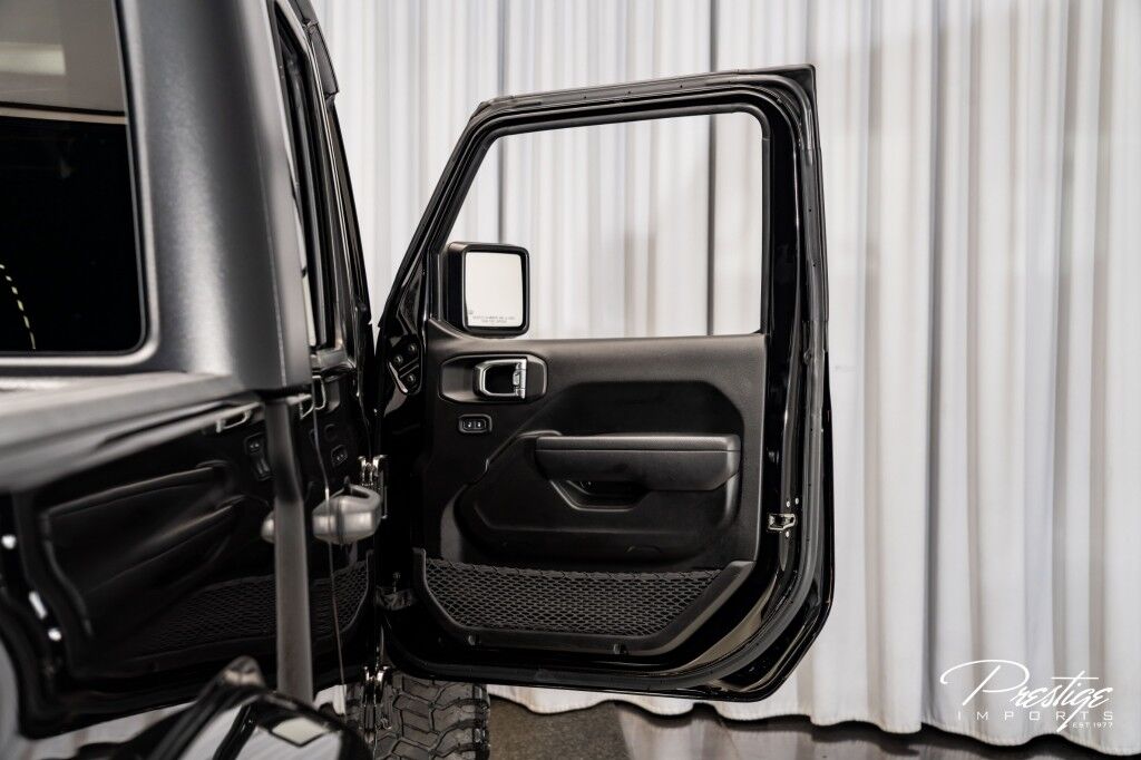 2022 Jeep Gladiator Willys North Miami Beach FL