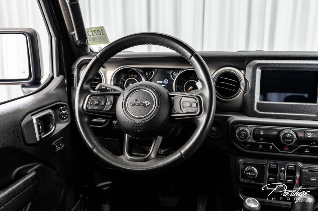 2022 Jeep Gladiator Willys North Miami Beach FL
