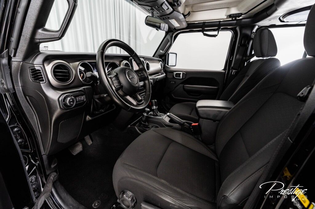 2022 Jeep Gladiator Willys North Miami Beach FL