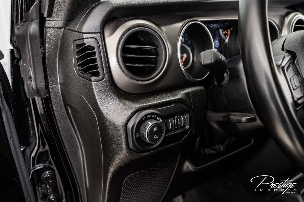 2022 Jeep Gladiator Willys North Miami Beach FL