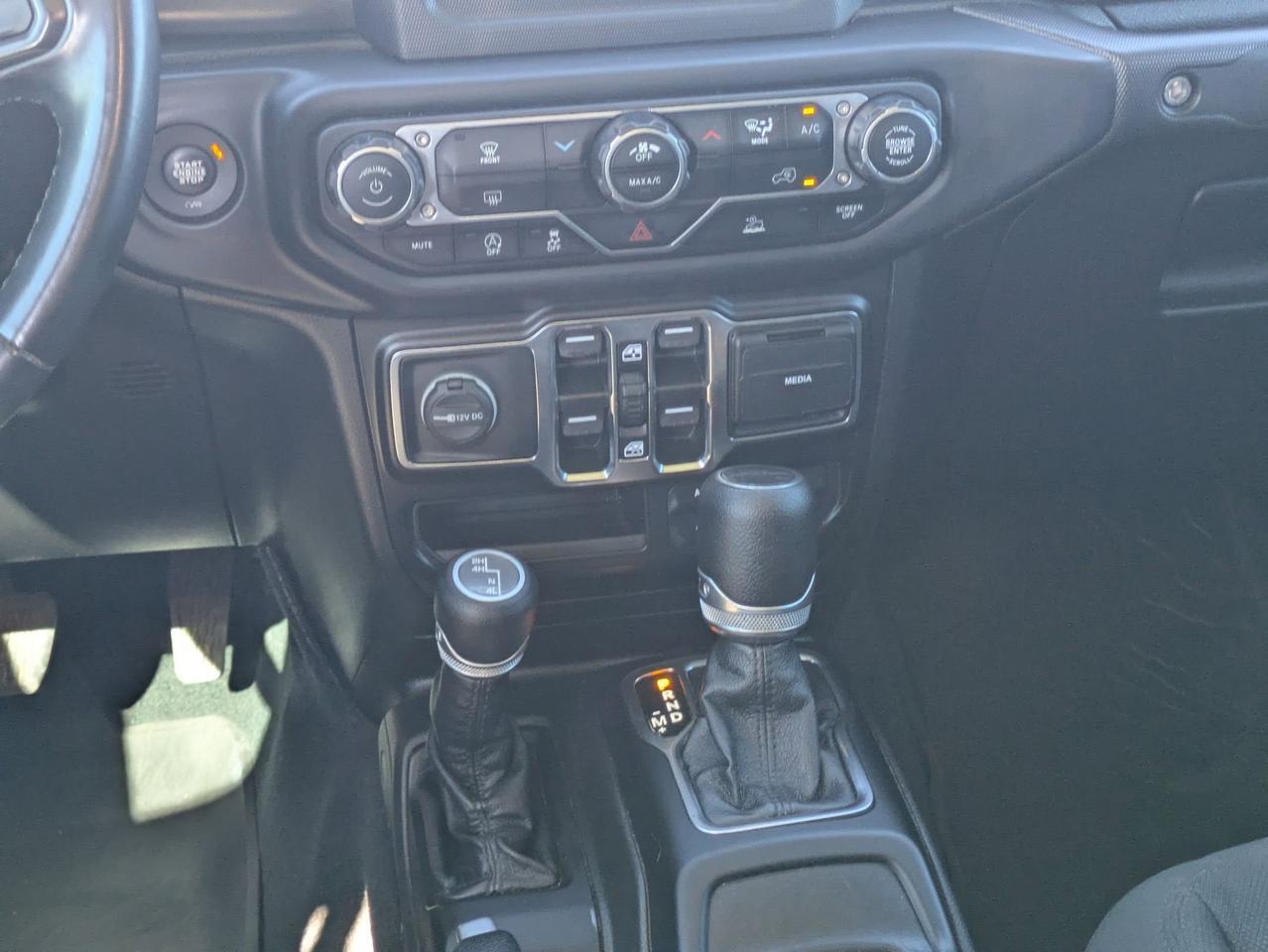 2022 Jeep Gladiator Willys Castroville TX