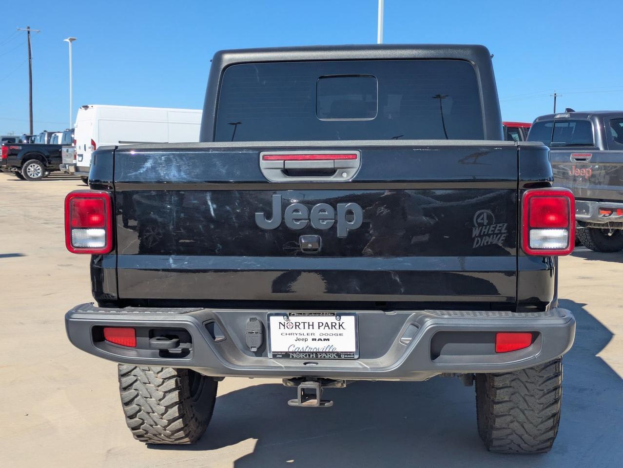 2022 Jeep Gladiator Willys Castroville TX