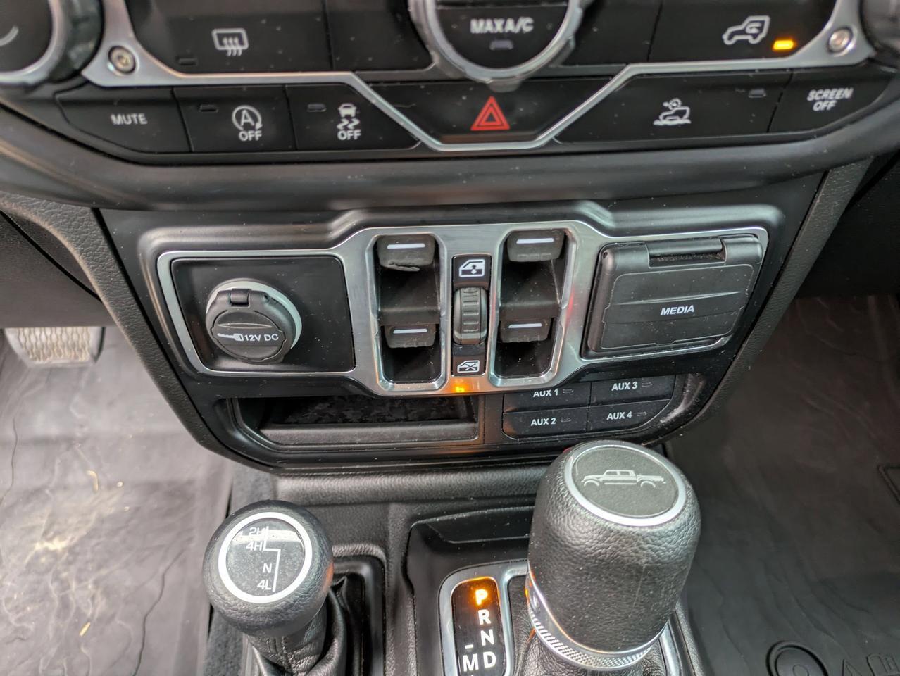 2022 Jeep Gladiator Willys Castroville TX