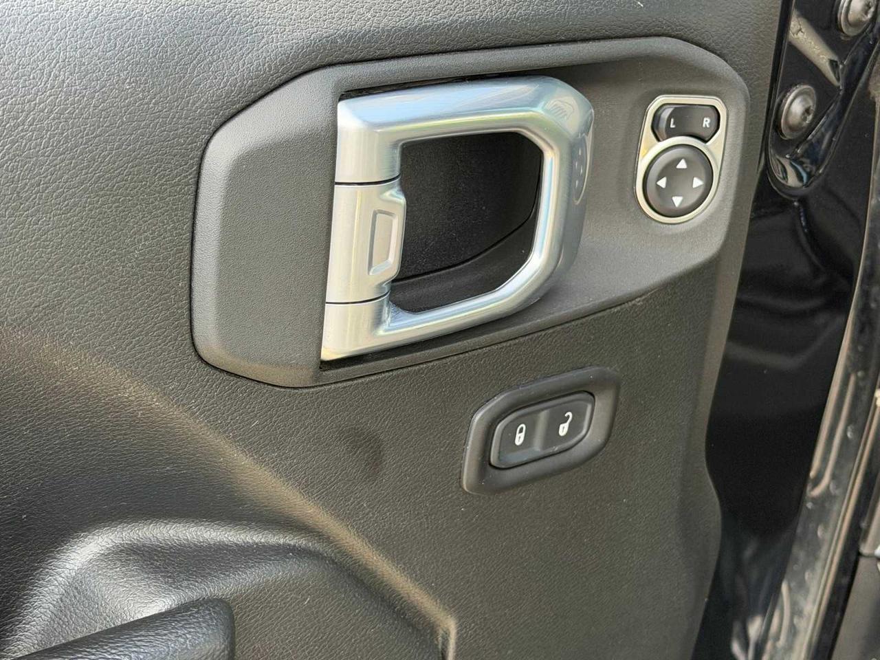 2022 Jeep Gladiator Willys Irving TX
