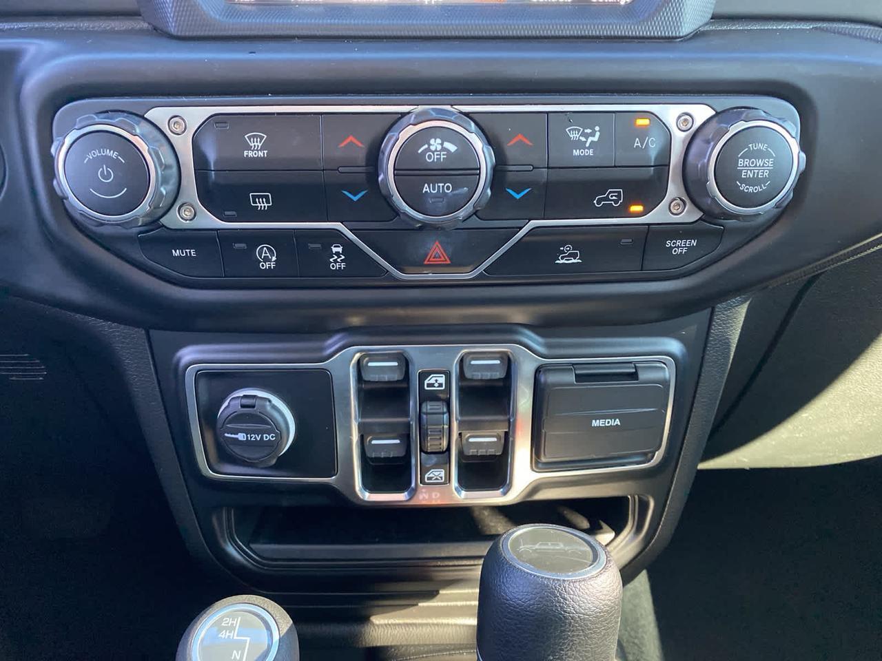 2022 Jeep Gladiator Willys Irving TX