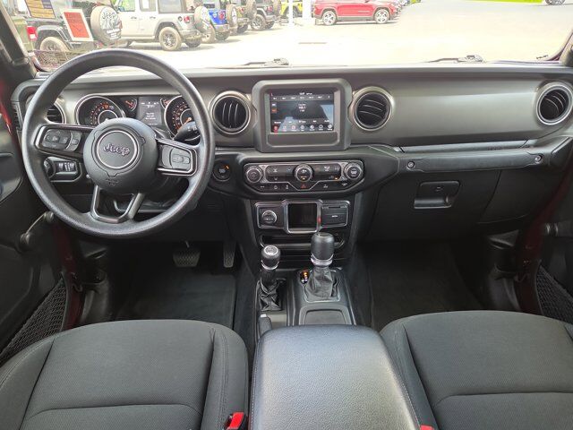 2022 Jeep Gladiator Willys Sport HAMBURG PA