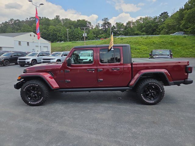 2022 Jeep Gladiator Willys Sport HAMBURG PA