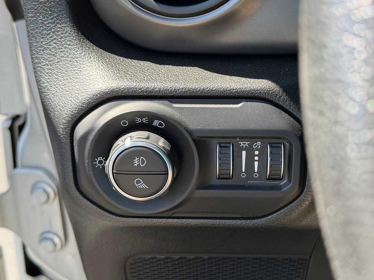 2022 Jeep Gladiator Willys Sport Irving TX