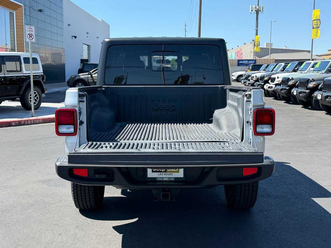 2022 Jeep Gladiator Willys Sport Irving TX