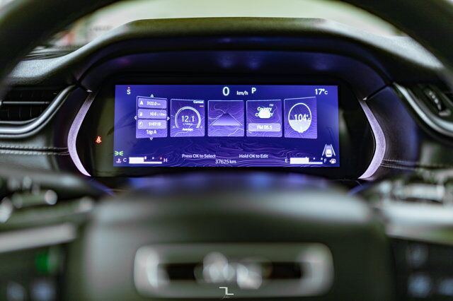 2022 Jeep Grand Cherokee 4x4 Laredo Roof BCam Red Deer AB