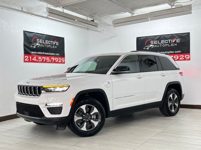 2022 Jeep Grand Cherokee